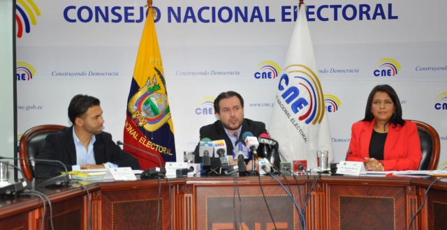 CNE rueda de prensa de voto en casa