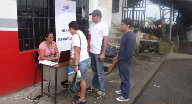 Mesas de información electoral en Pastaza