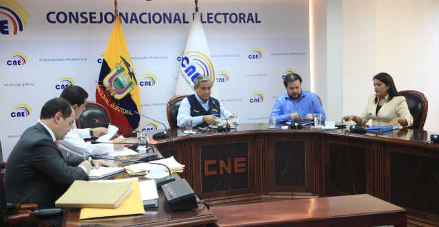 Pleno del CNE resolvió impugnaciones de Manabí