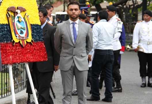 Consejo Nacional Electoral rinde homenaje a Guayaquil