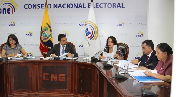 150209 cne pleno