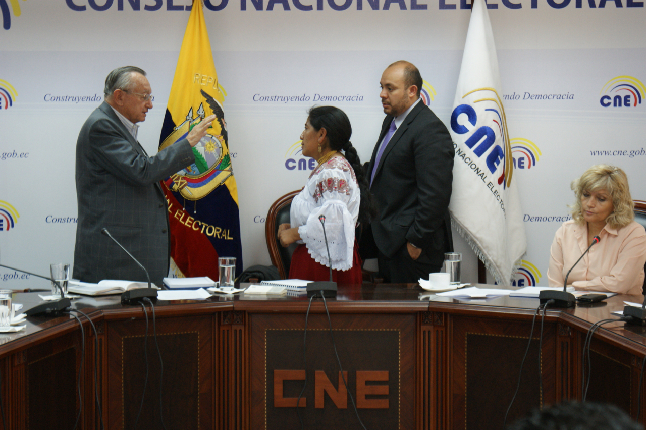 150811 cne comision