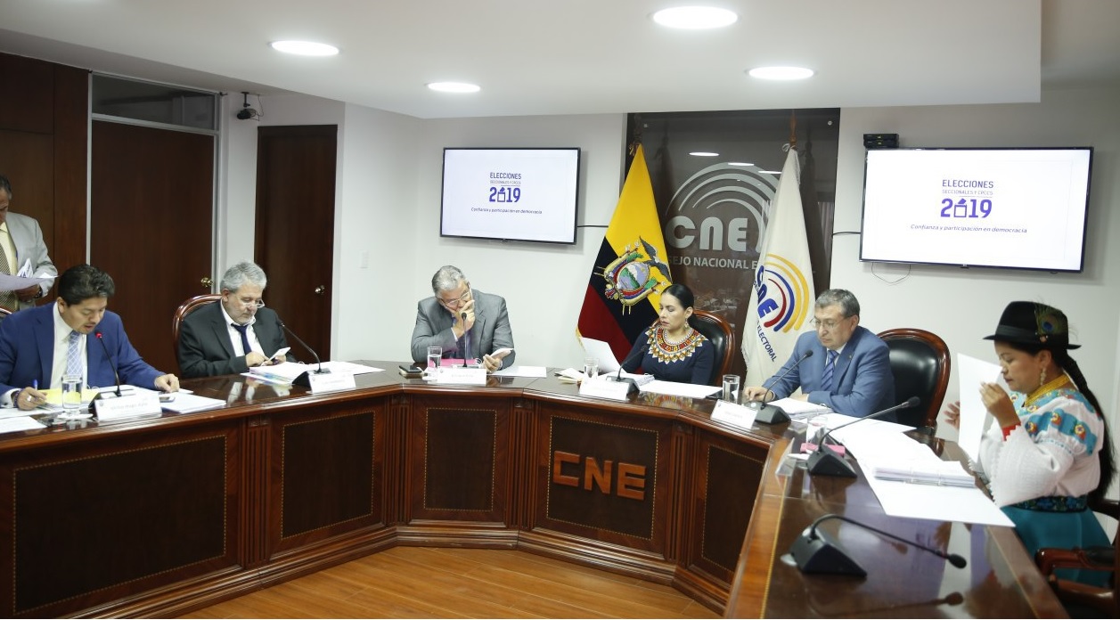 190307 cne pleno2