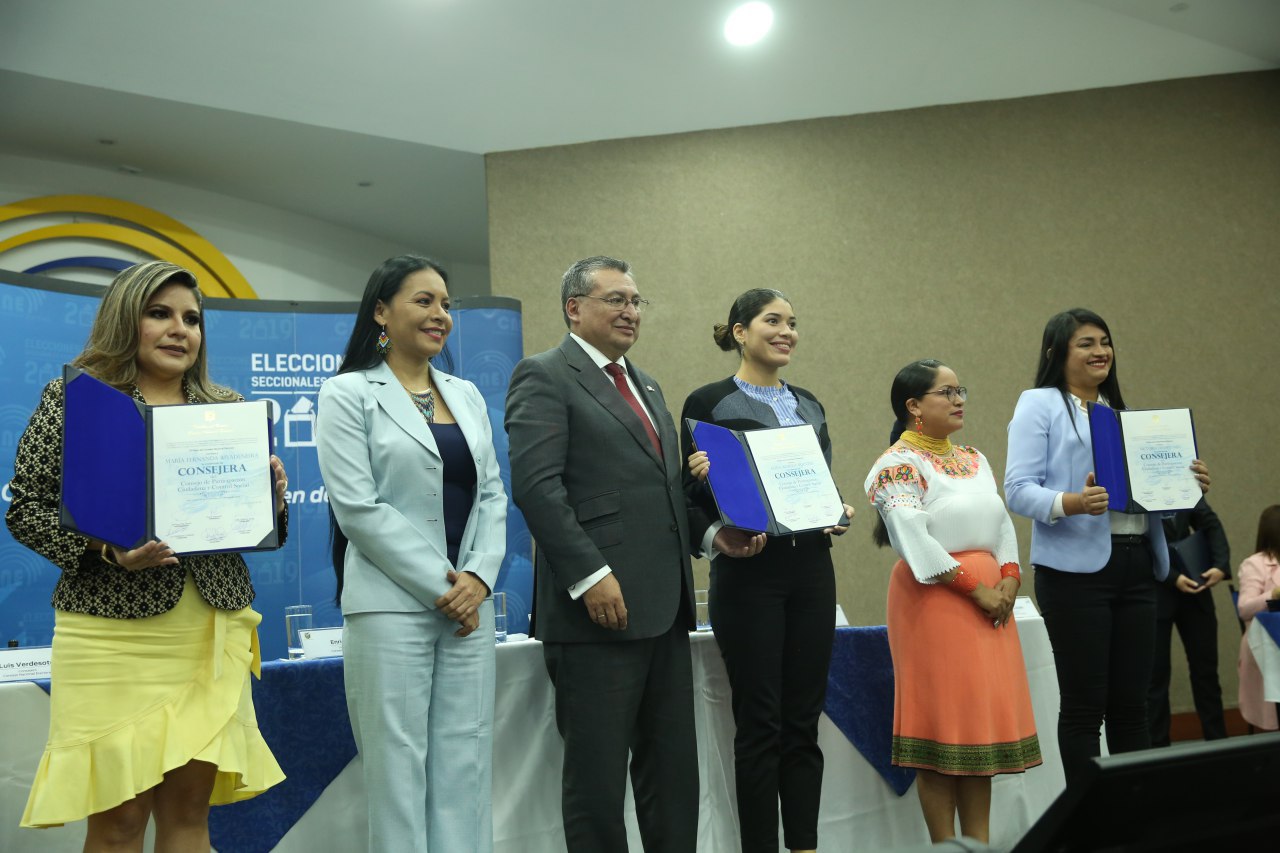 190606 cne mujeres